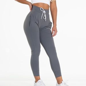 NVGTN Jogger